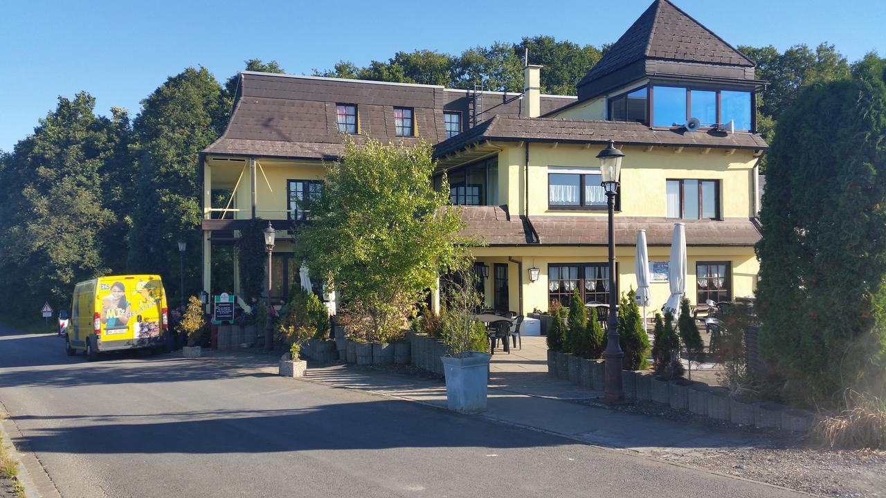 Landhotel Zum Doppeldecker Kirchen  Kültér fotó